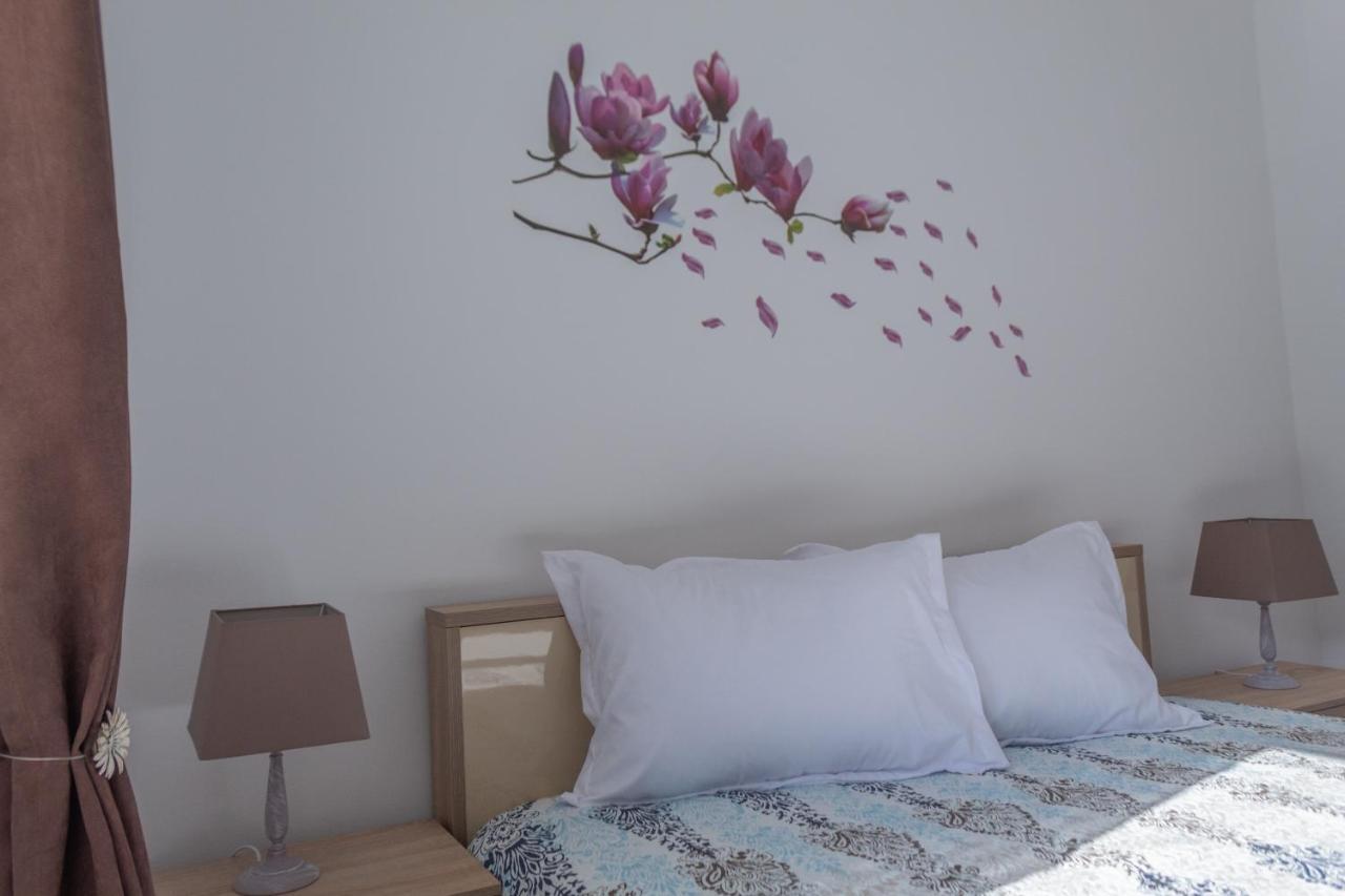Butterfly Apartment Sibiu Exterior photo