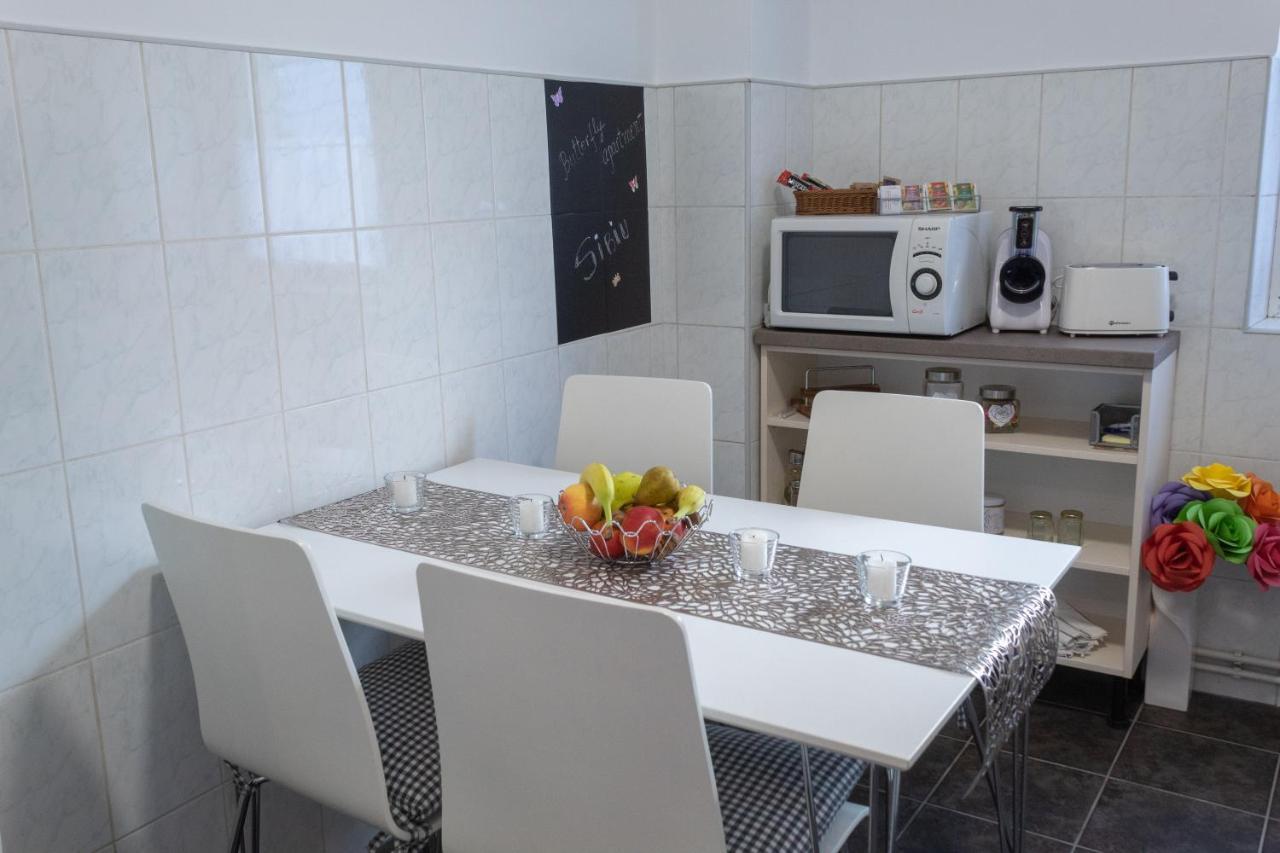 Butterfly Apartment Sibiu Exterior photo