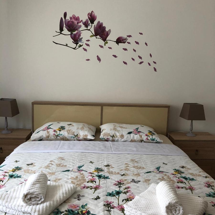 Butterfly Apartment Sibiu Exterior photo